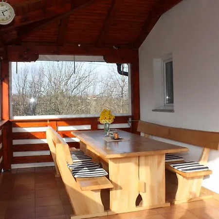 D.I.M. Holiday House Seliste Dreznicko Exterior photo