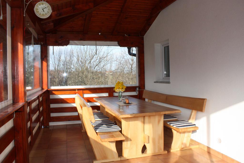D.i.m. House Holiday home Seliste Dreznicko